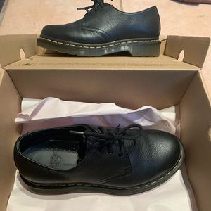 Doc martens, three hole